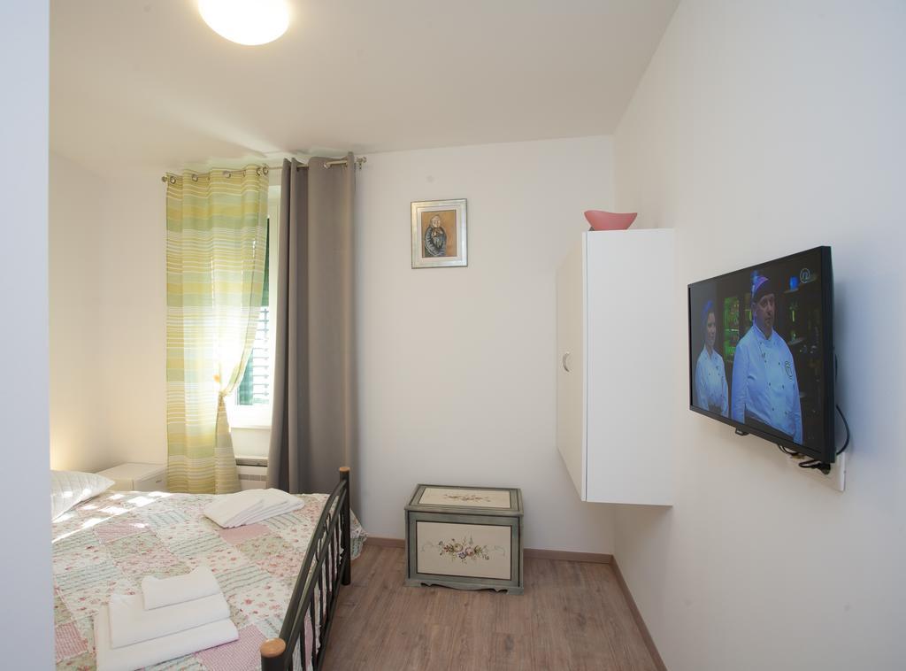 Rooms Split Pezelj Rom bilde